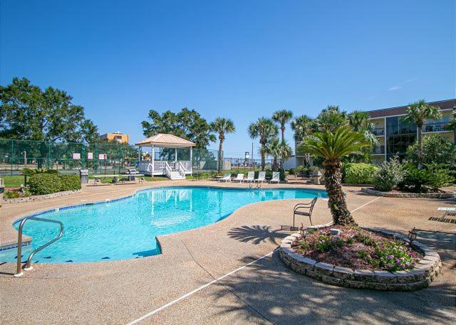 Fun 2 Bed/2 Bath Condo With Pool On Biloxi Beach エクステリア 写真