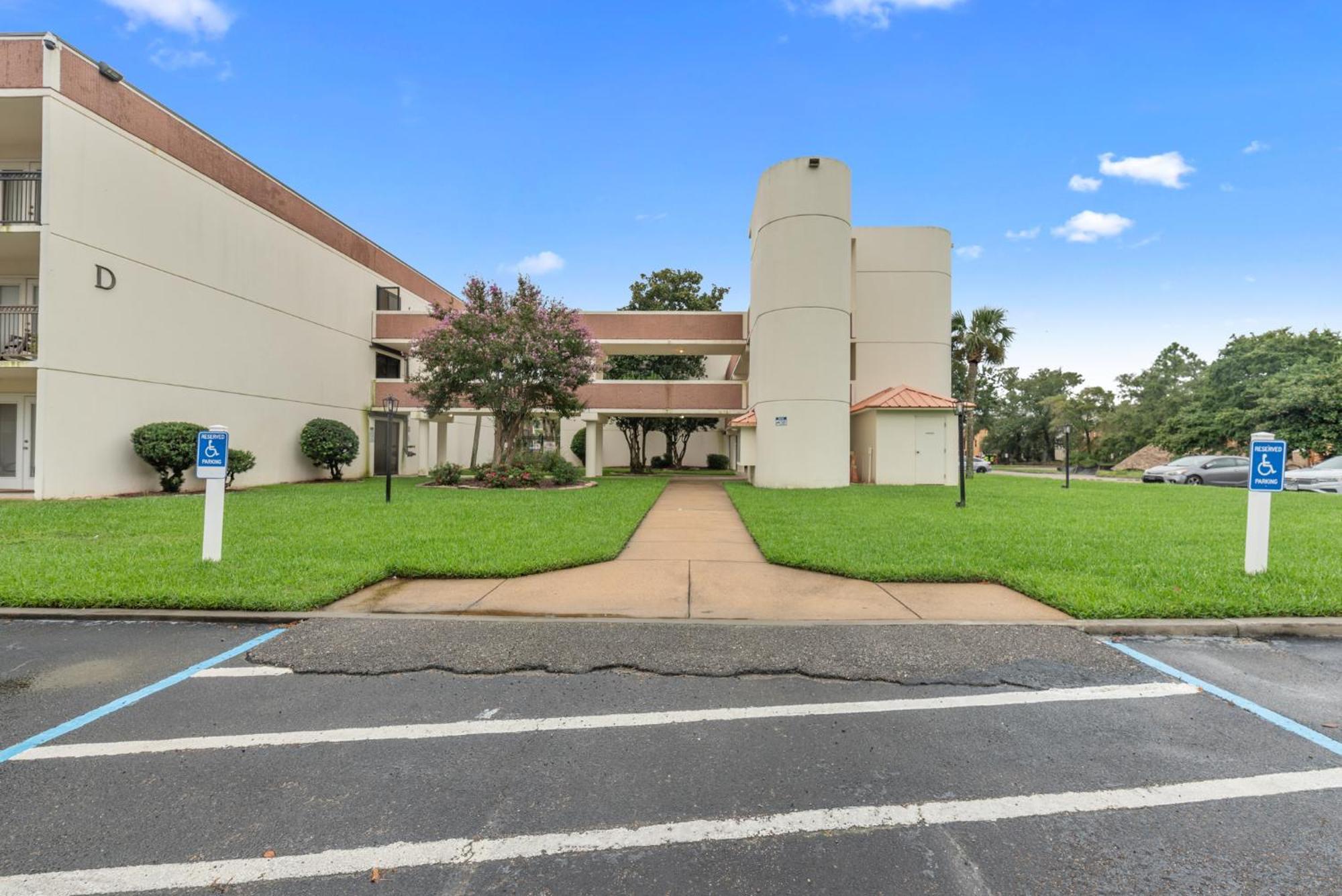 Fun 2 Bed/2 Bath Condo With Pool On Biloxi Beach エクステリア 写真