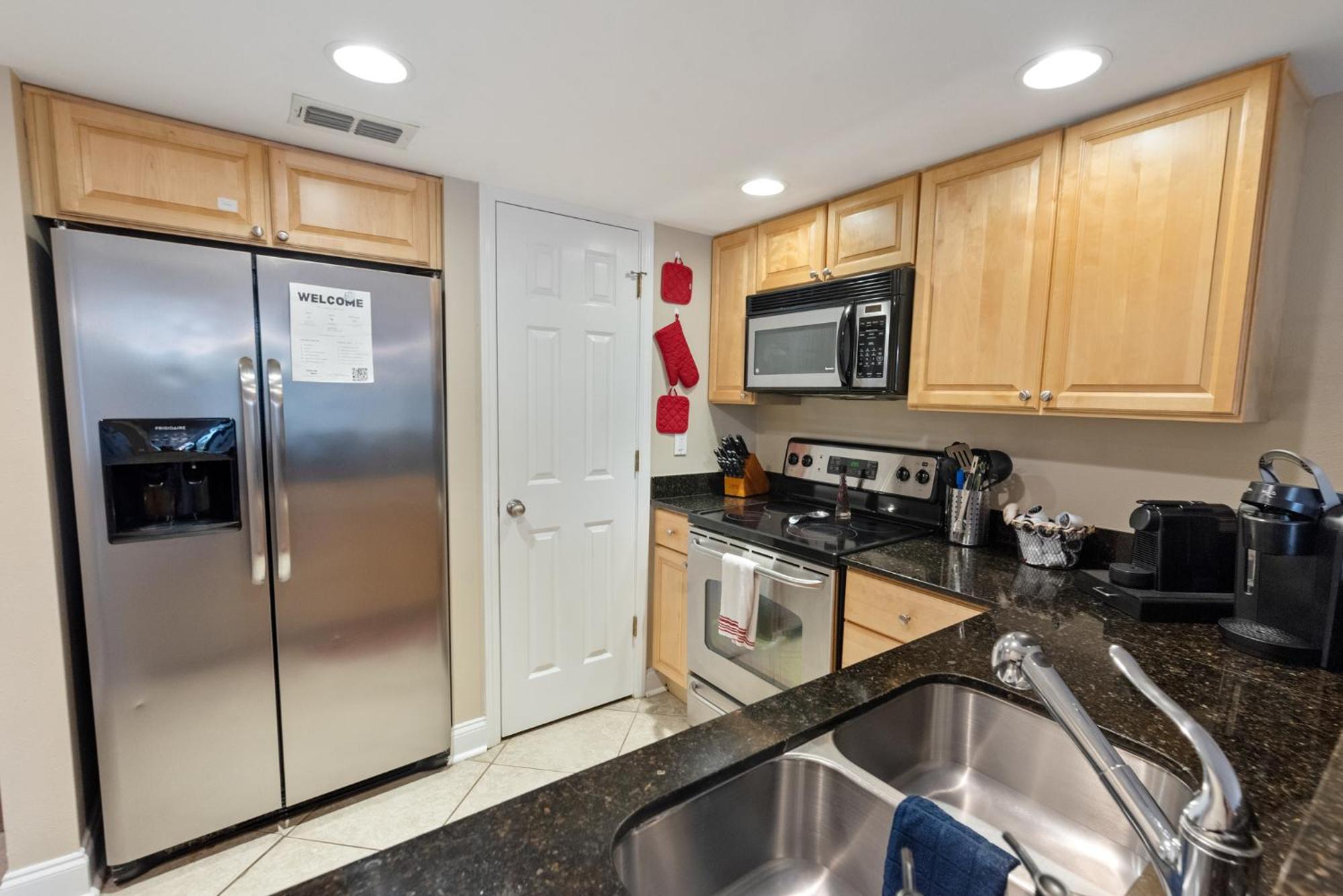 Fun 2 Bed/2 Bath Condo With Pool On Biloxi Beach エクステリア 写真